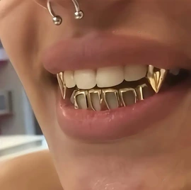 其他首饰;其他穿刺饰品;唇饰