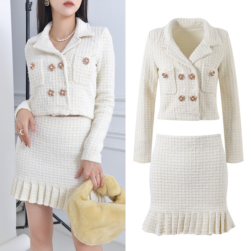 2025秋冬新款法式名媛小香风重工双排扣亮片上衣收腰百褶边半身裙