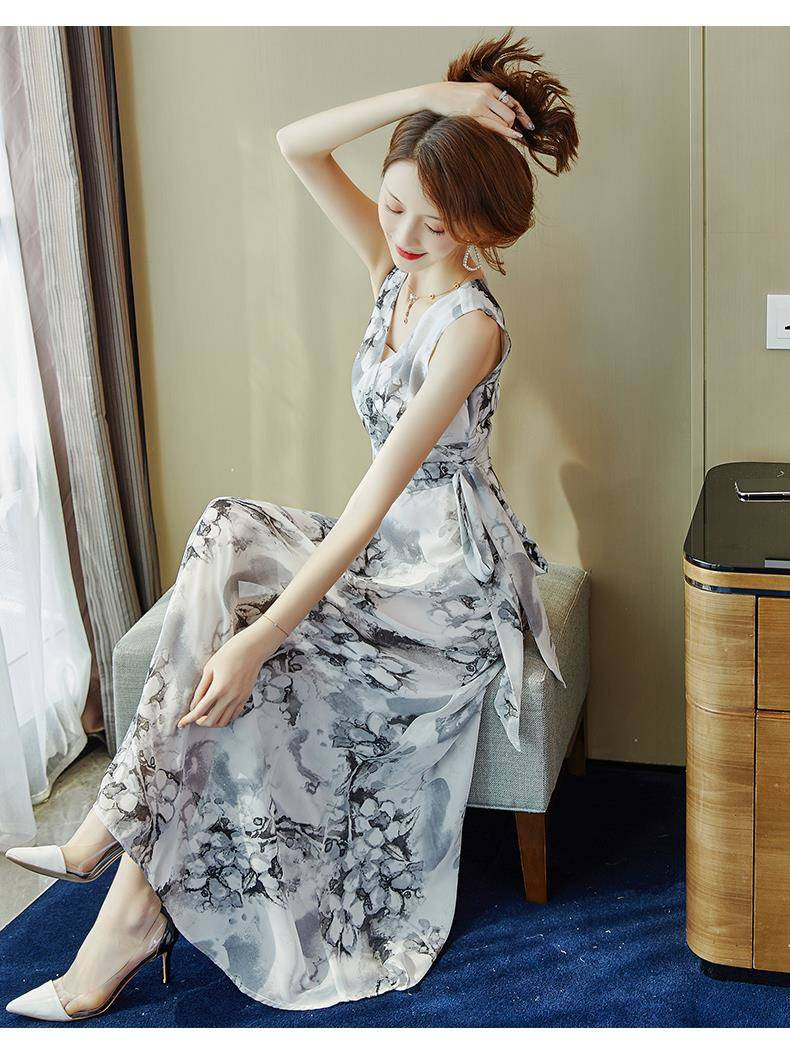 Bohemian Long Women Summer 2024 New Waist Tie Slimming Beach Vacation Chiffon Dress_ecoleips.com
