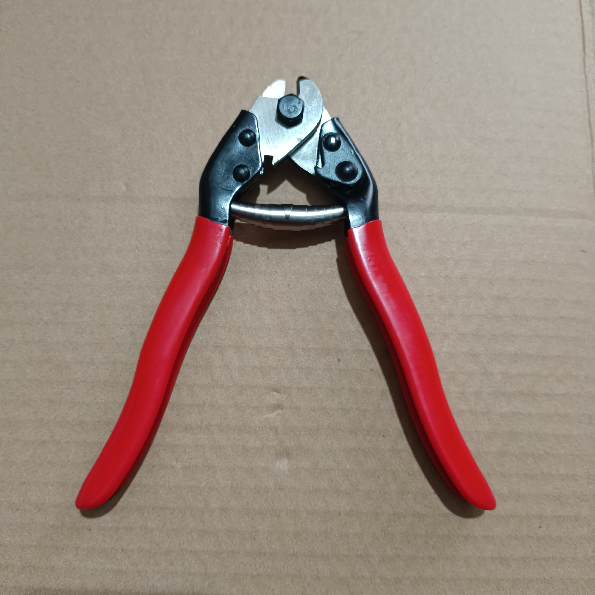 钢丝绳剪断线钳8寸强力钢丝剪铅封剪吊绳大力剪晾衣绳剪子钢索钳