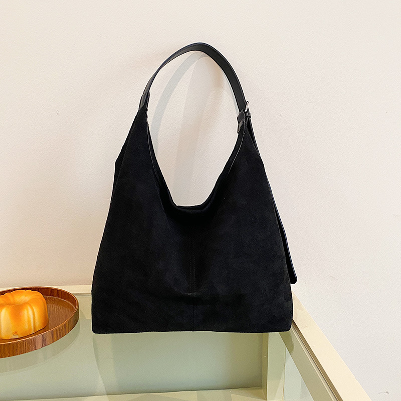 Bolso rosa coreano perezoso2024 nuevo paquete de transporte de hombro de gran capacidad suave pito