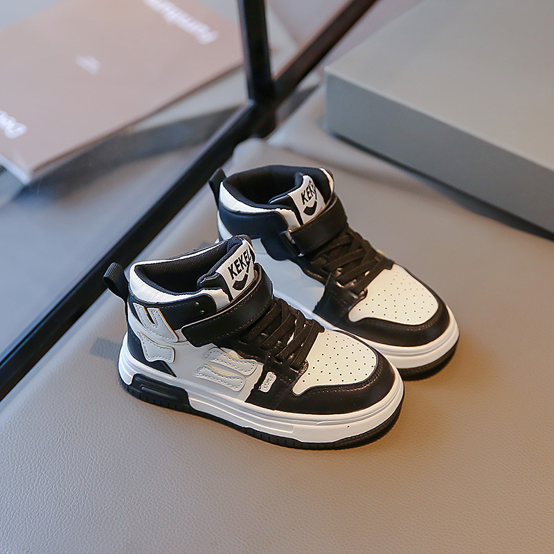Barn högtopp sportsko Trend 2023 Höst Ny Student Läder Panel Sh för pojkar och flickor Halkfri Casual_voghion.com