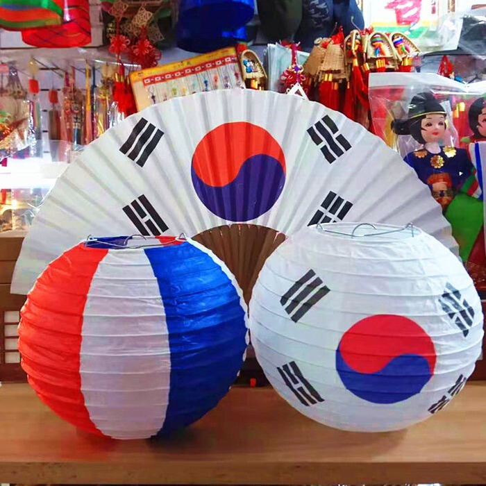 Korean-style Tai Chi lantern pendant Korean-style red, white and blue lighting Korean-style barbecue shop restaurant decorations pendant ornaments