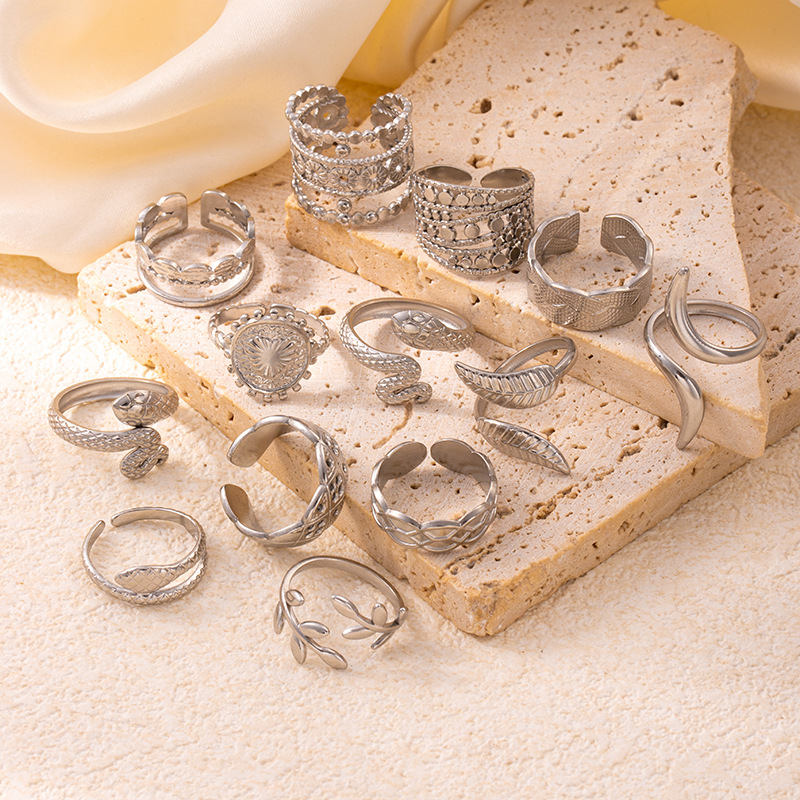 Stone-Free Inlay Material Open Rings, Rings Classification Wholesale Jewelry Retro Classic Style Geometric Leaf Snake Titanium Steel Plating Open Rings