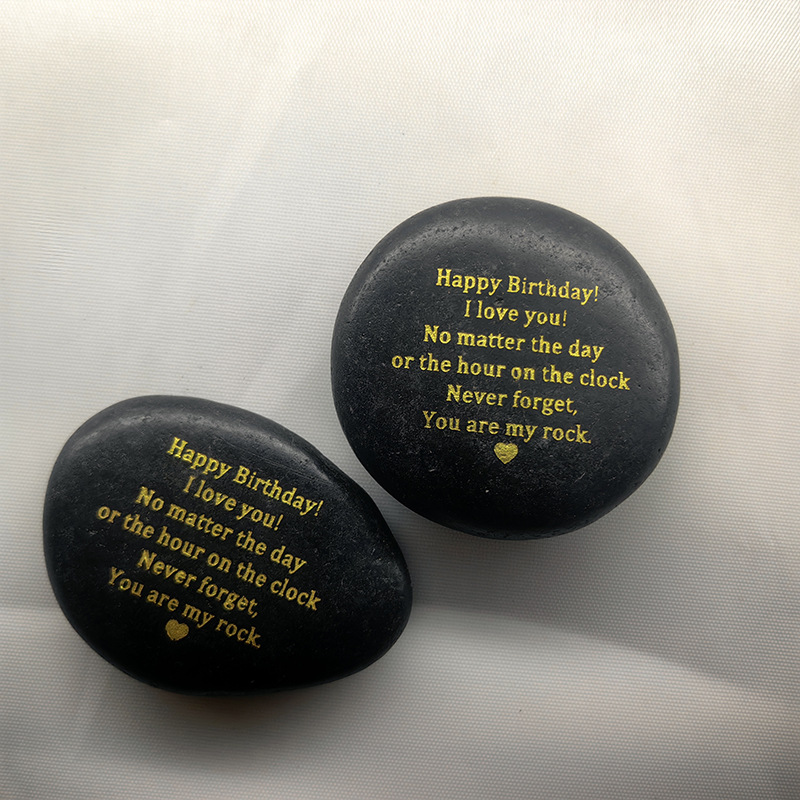 激光雕刻鹅卵石头烫金工艺鹅卵石抛光刻字雨花石DIY彩色石头