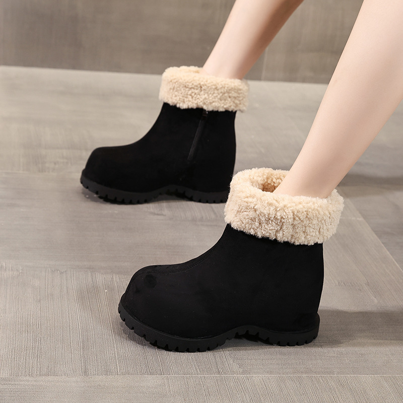 Boot nữ cổ cao lót lông giữ ấm đế dày nâng chiều cao — nâu