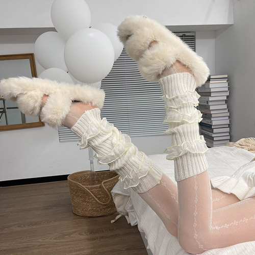 Hua Yanxi's early autumn new product dopamine three-layer contrasting yarn knitted socks for girls Lolita jk student leg covers