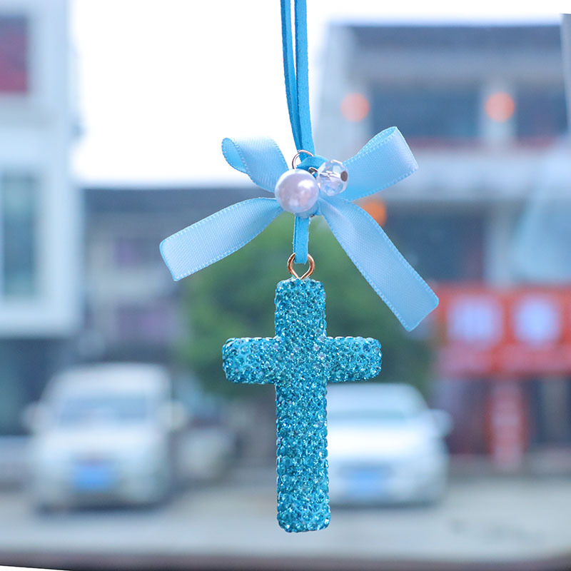 Cross-border personalized car interior pendant for men and women, rearview mirror decoration, diamond-encrusted cross, high-end car fashion accessory gift