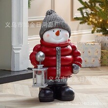 红色羽绒夹克圣诞雪人Red down jacket Christmas snowman桌摆件