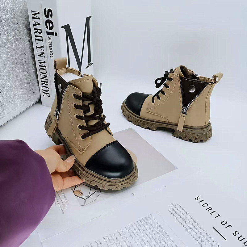 2025 red pequeña fragancia de algodón otoño y invierno debe botas cortas niños de moda universal botas de caballero botas Martin