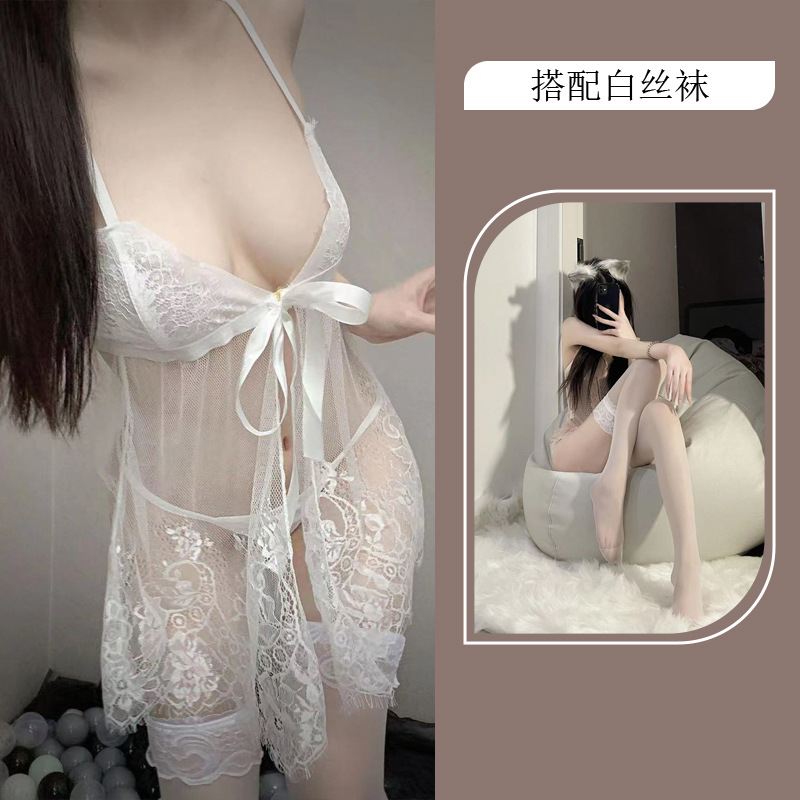 흰색 + 흰색 스타킹
