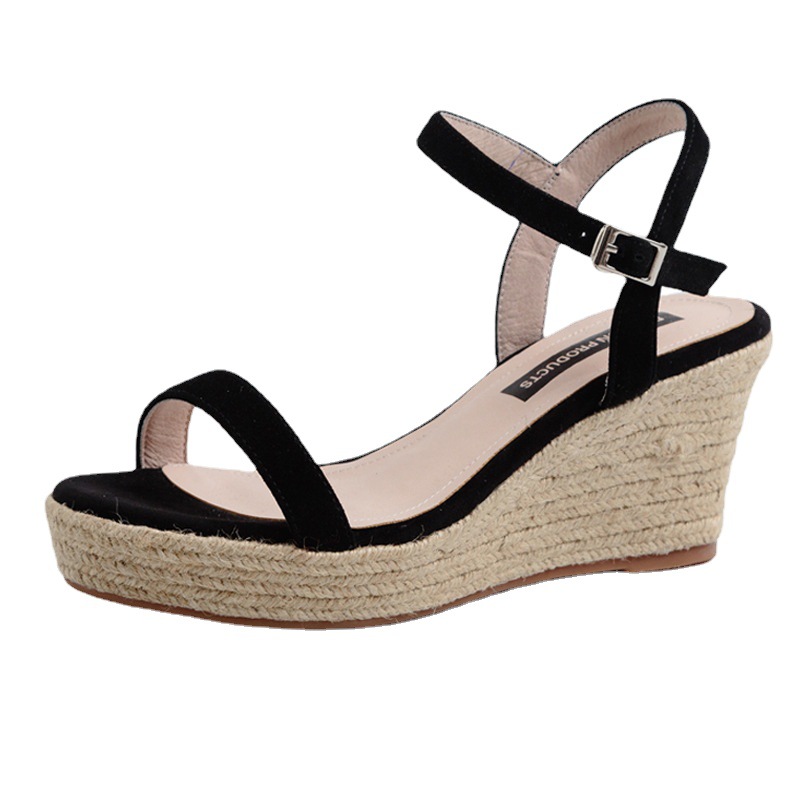 Sandal nữ quai ngang hở mũi gót cao 7 cm đế rơm — Màu đen