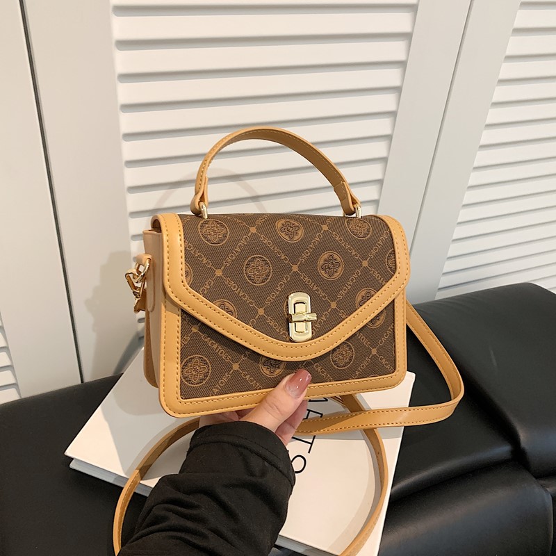 Bolso de moda para mujeres 2025 nuevo estilo transfronterizo de alta calidad retro bolso de hombro de moda simple bolso de mochila