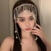 Серебристый (головное украшение)