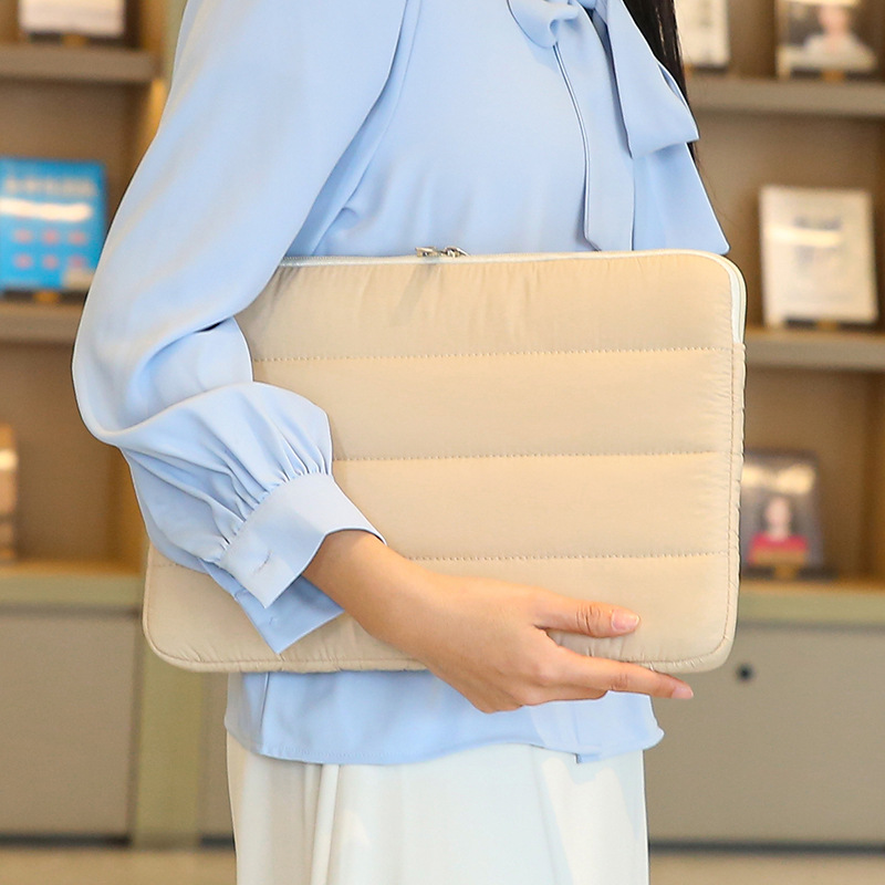 Fashionable New Casual Fresh and Fluffy Notebook Liner Bag Computer Storage Bag Tablet Protective Cover