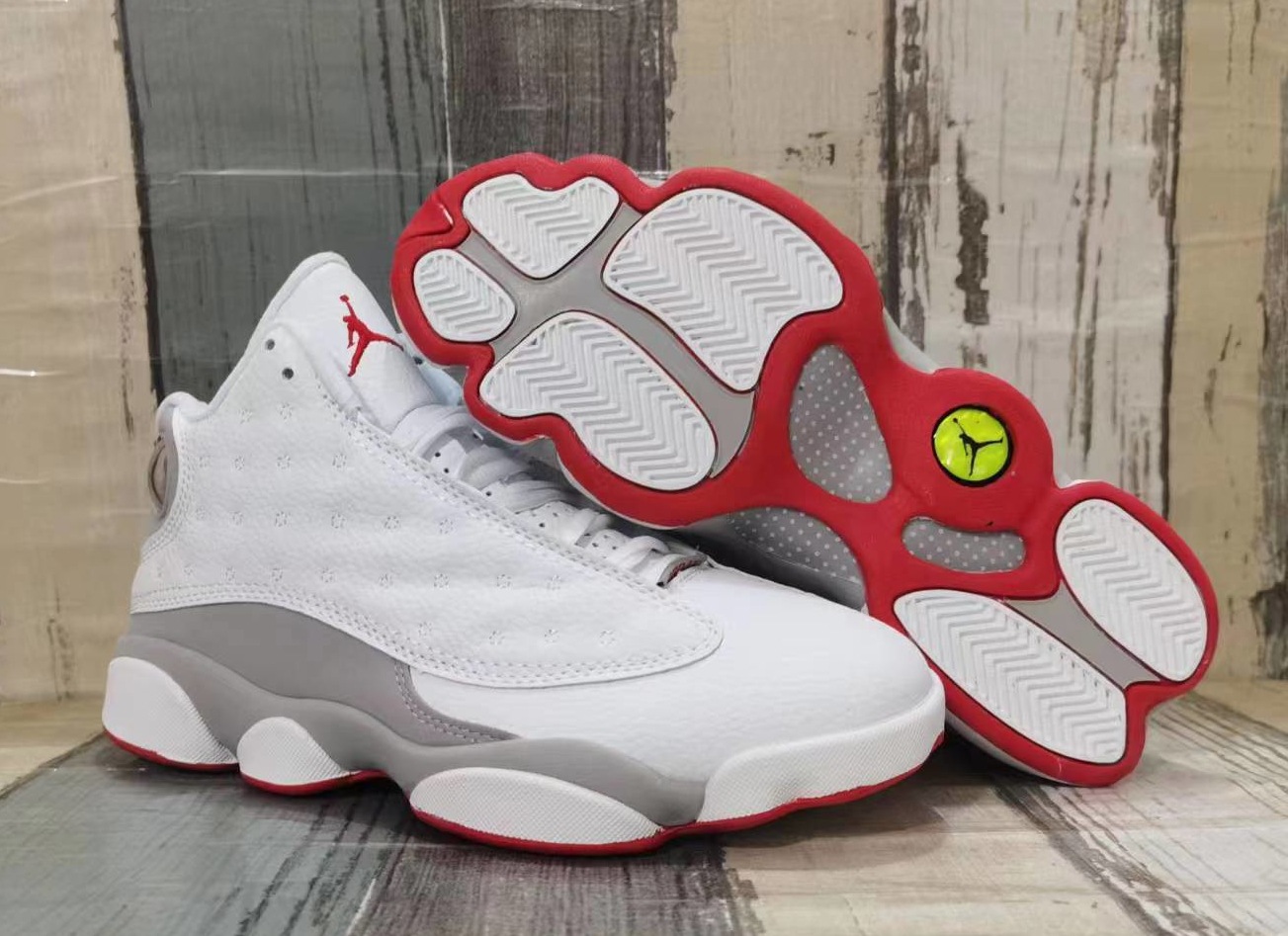 Fábrica de zapatos Putian transfronterizos de alta calidad AJ13 todas las estrellas de platino oro espejo negro pantera Joe13 zapatos de baloncesto para hombres y mujeres