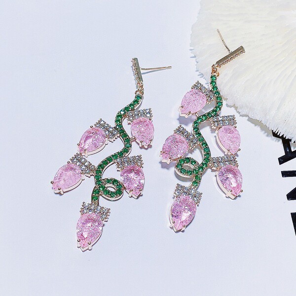 trend fashionable three dimensional earrings drop-shaped