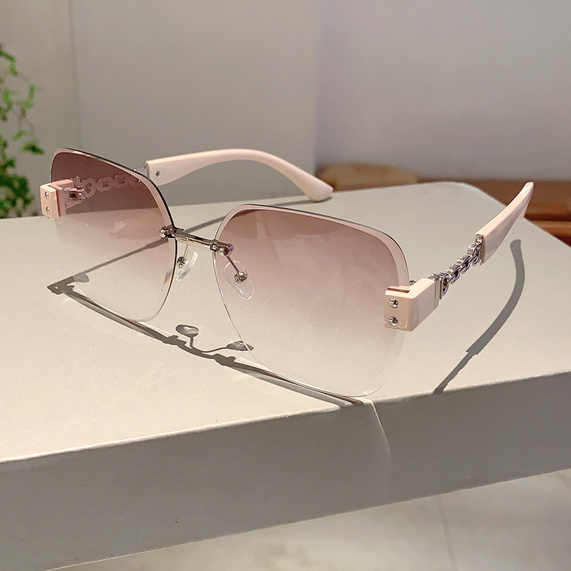 55g Weight Frameless Glasses Structure Sunglasses Classification PC, UV400 Protection Lens Material Square Glasses Style Outdoor, Travel Occasion Geometric Pattern All Seasons Season Unisex Gender Simple Style, Streetwear Style Simple Style Streetwear Geometric PC UV400 Protection Square Frameless Women's Sunglasses 13