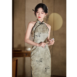 [Smoky Rain Pavilion] New Chinese-style modified sleeveless neck cheongsam 2025 new young girl dress