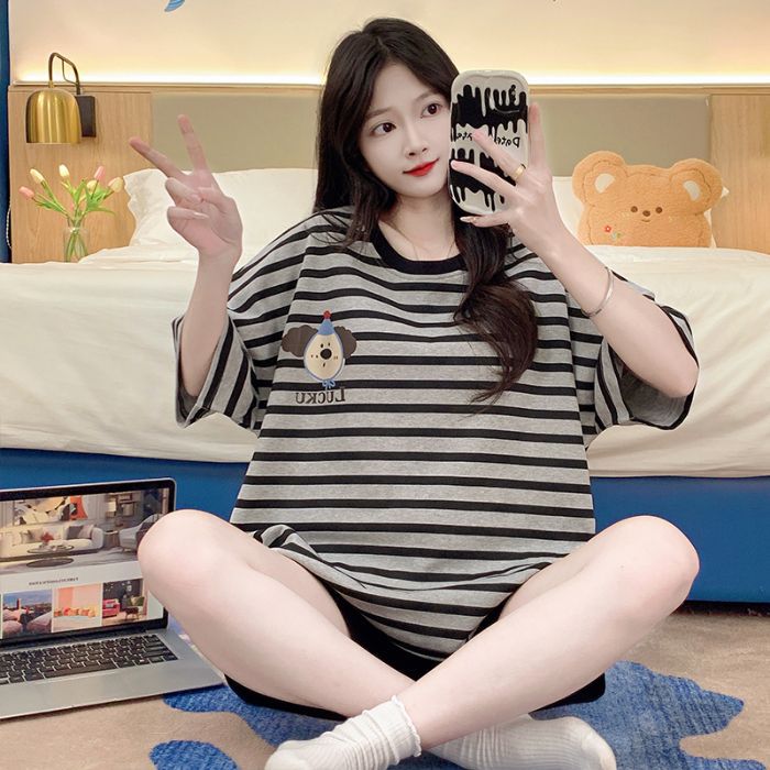 Venta al por mayor transfronteriza verano nuevo estilo cuello redondo pijamas estampados de dibujos animados pantalones cortos de manga corta para mujer