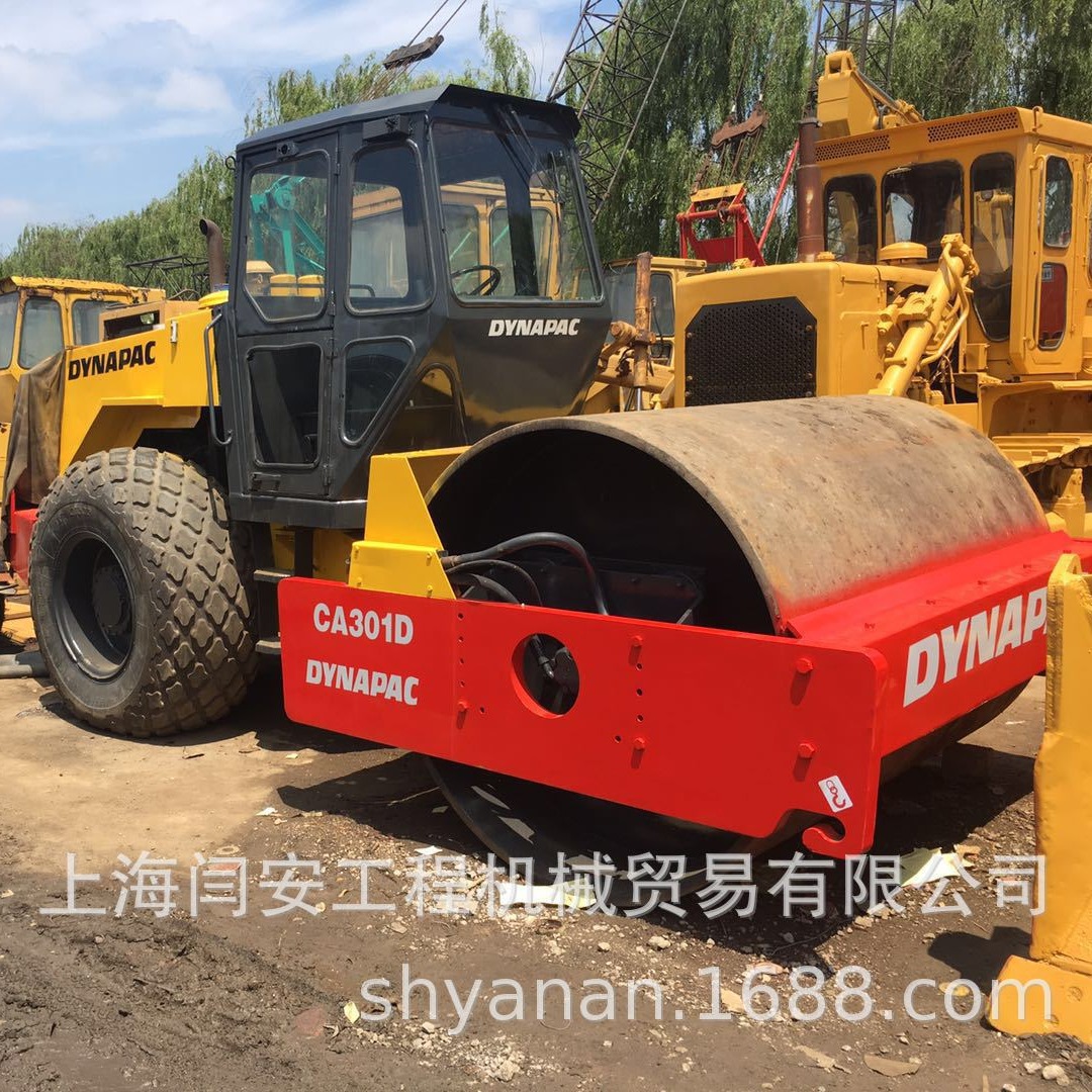 出售二手戴纳派克CA25 CA30双驱压路机