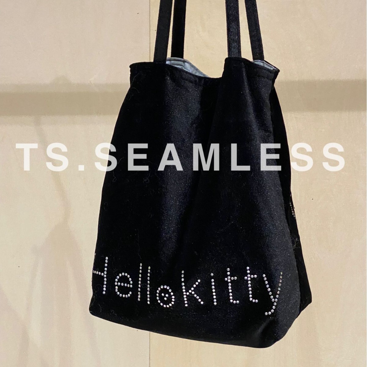 TS.SEAMLESS 烫钻包包 F250