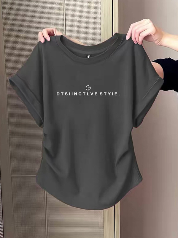 デザインされた小さなフライングスリーブ右肩ピュアコットン半袖Tシャツ女性用2025夏の新しい不規則なプリーツウエストトップ|undefined