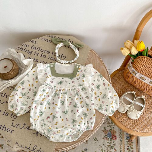 Autumn Clothes for Infants and Toddlers 0-3 Years Old Baby Girl Leaf Flower Print Small Flying Sleeve Long Sleeve Harness Sweet Romper Suit