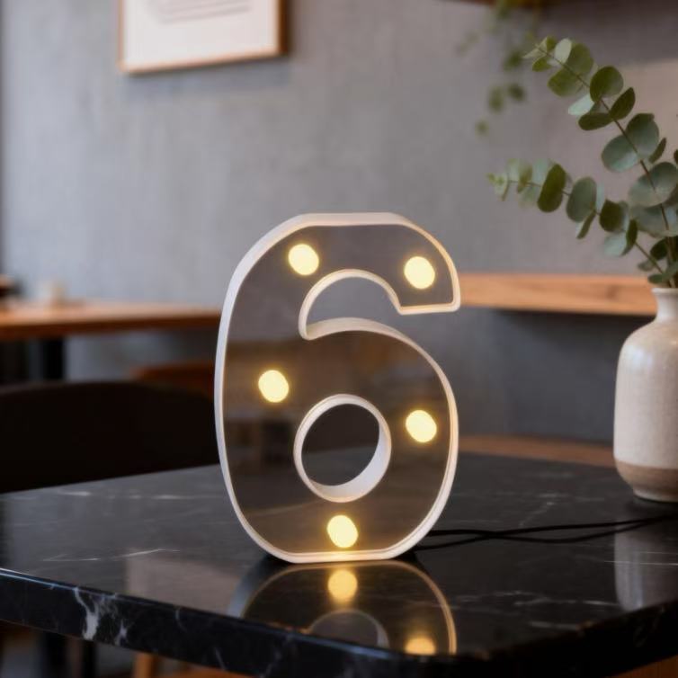 Lámpara LED Decorativa de Letras y Números de Plástico para Fiestas, Cumpleaños y Eventos image 77