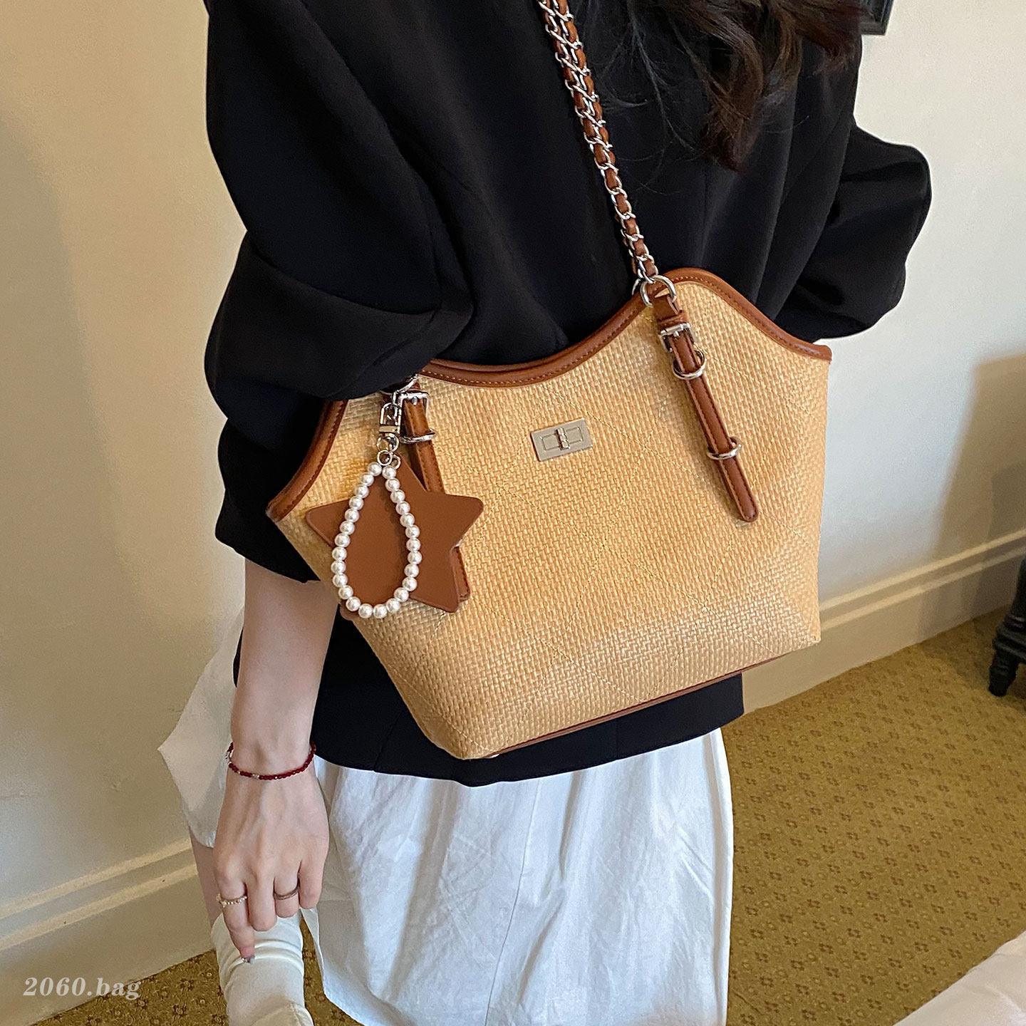 hombro nuevo bolso de mochila de mujer cadena bolsa de viaje moda moda trenzada verano 2026 gran capacidad de cubo