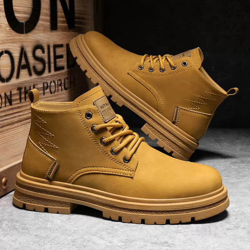 皮靴春秋户外真皮男士中帮爆款休闲软底马丁靴男工装厚底卡其黄色