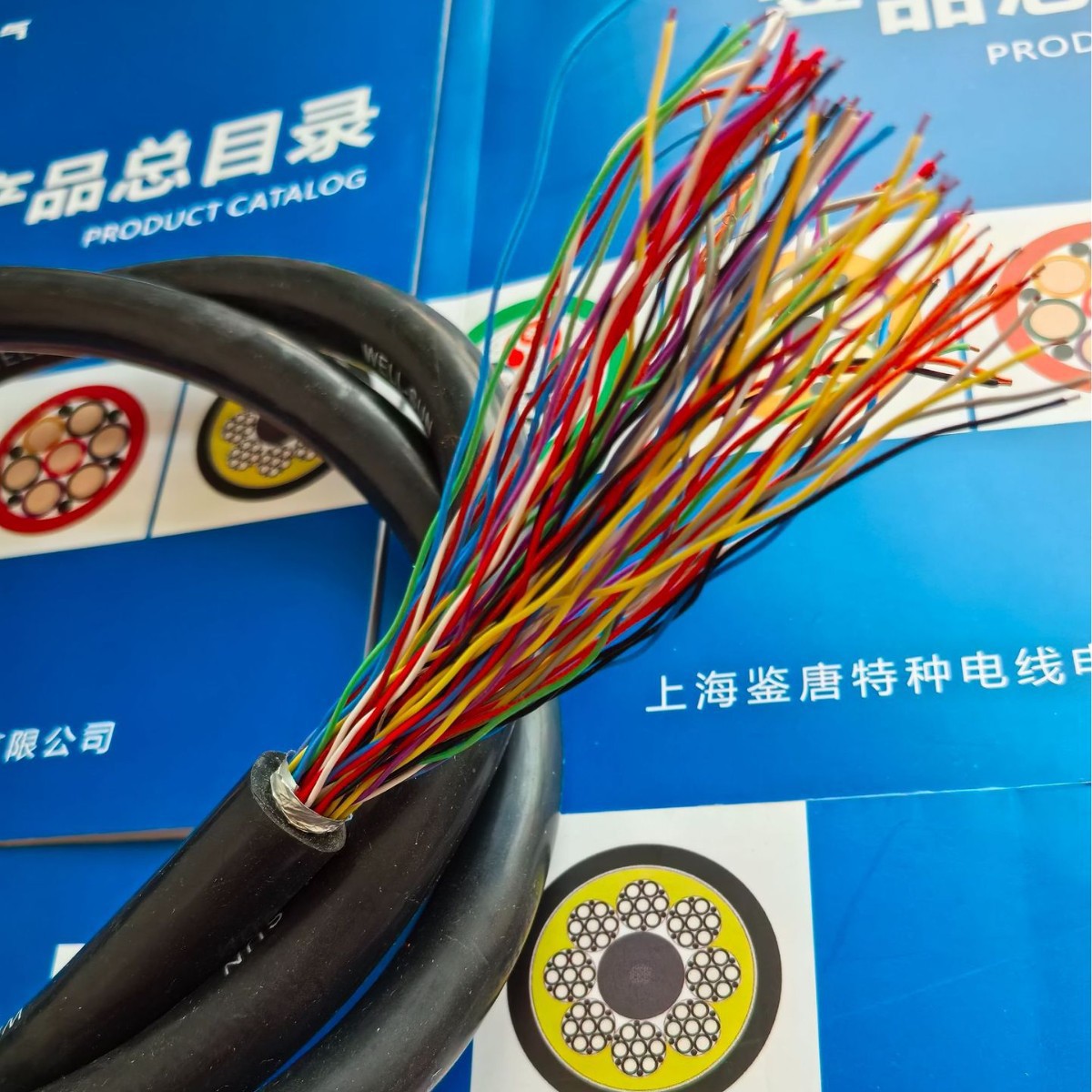 厂家定 制海底电缆耐酸碱耐弯曲抗拉抗扭抗老化耐磨防海水电缆