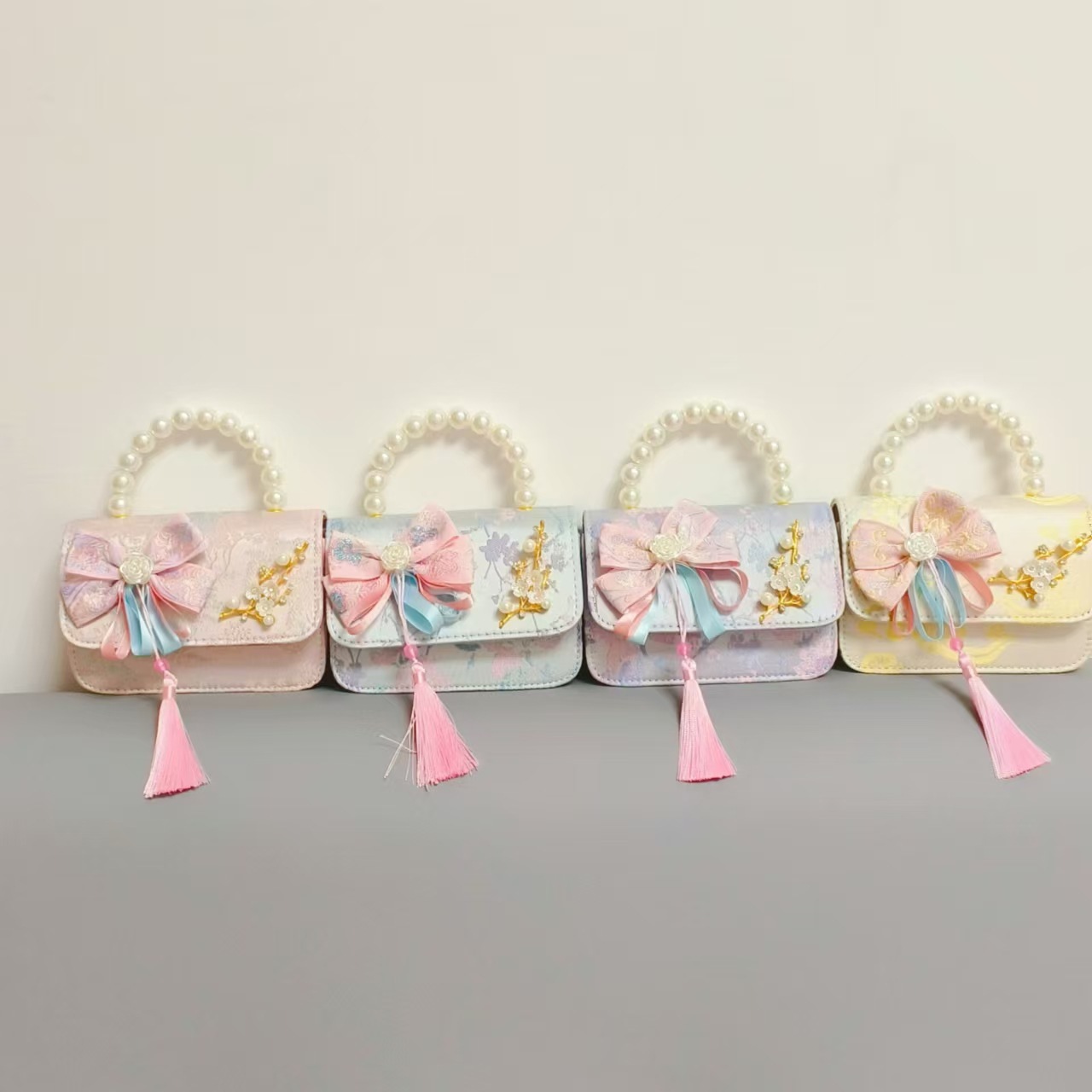 Bolsos infantiles de alto nivel, exquisitos antiguos, bolsos de cambio de niña, bolsos de mano de perlas de princesa, bolsos de almacenamiento