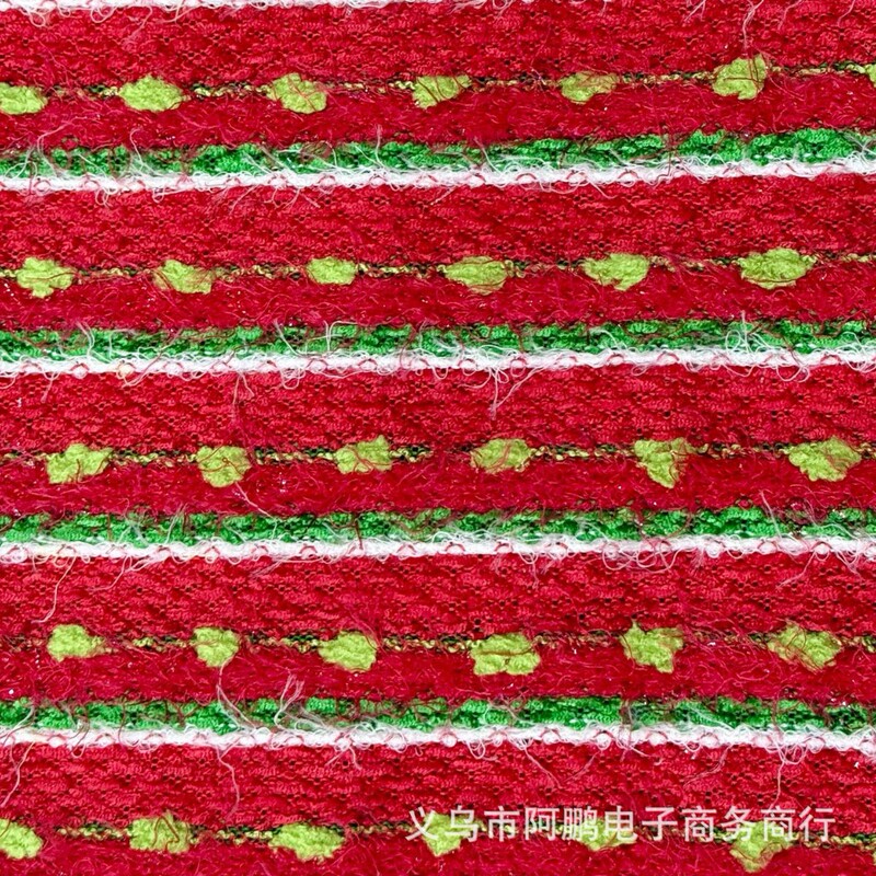 Cloud Stripe Red and Green Color Fabric Suitable for Christmas Doll Clothes, Scarves, Pet Clothes, Tablecloths, Picnic Sweaters, and Mats Cloud Stripe Red and Green Color Fabric Suitable for Christmas Doll Clothes, Scarves, Pet Clothes, Tablecloths, Picnic Sweaters, and Mats