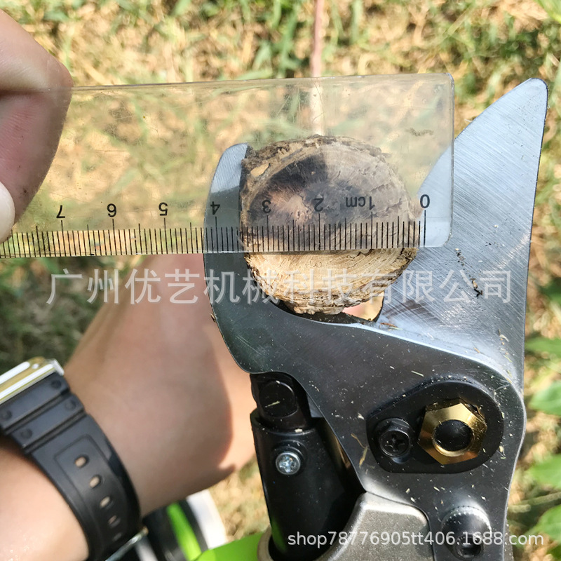 greenworks格力博3.5公分电动修枝剪充电式40v一电一充粗枝剪果园