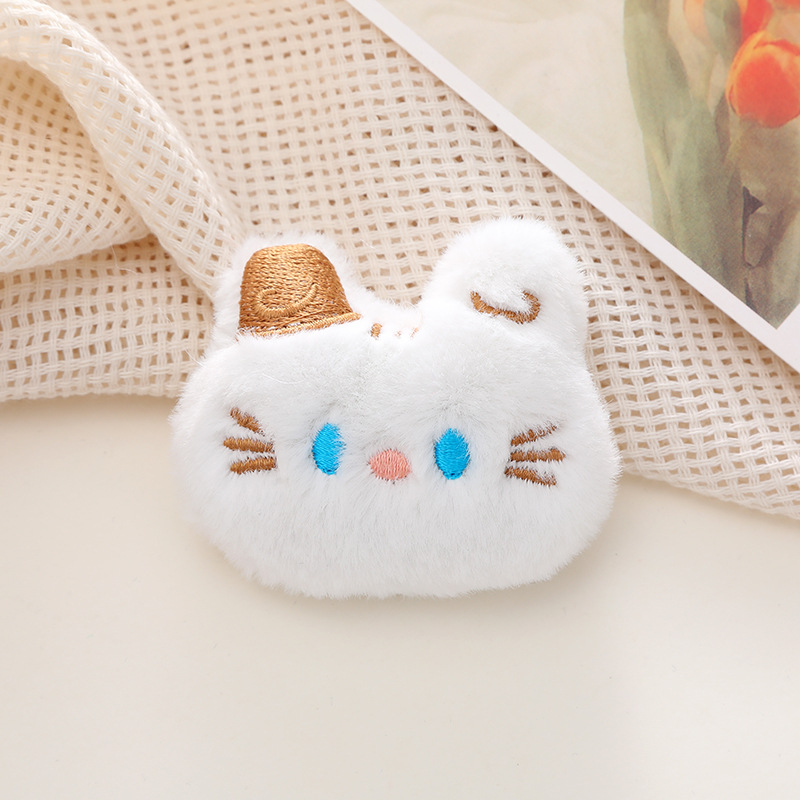 Cartoon Style Animal Plush Kid's Brooches display picture 2