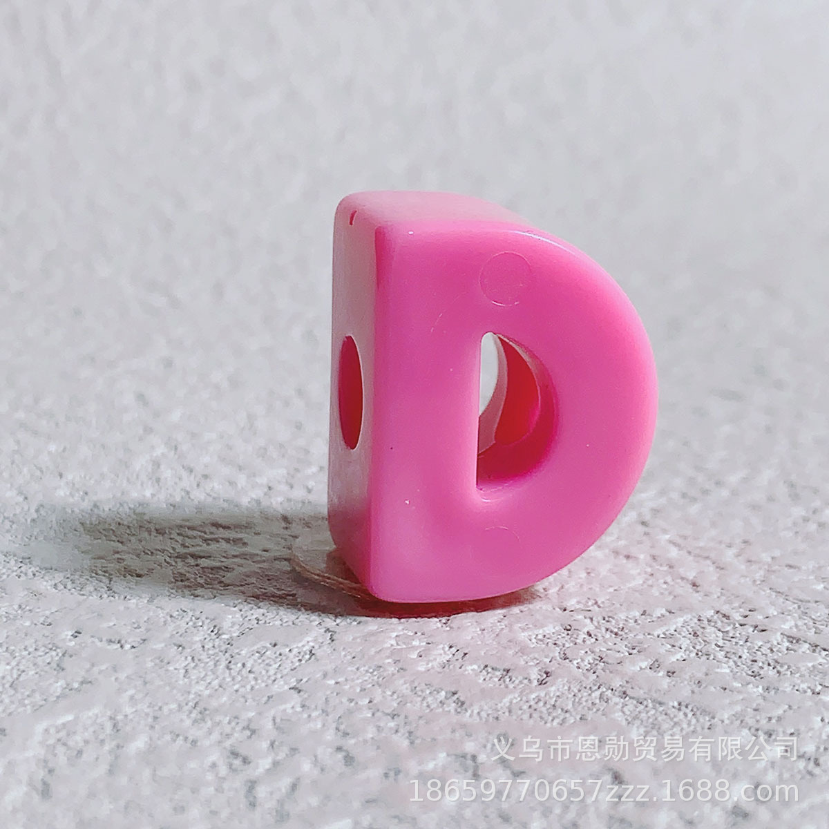 D (pink)
