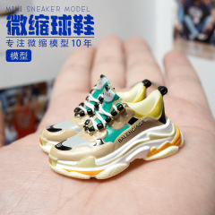 1/6親父の靴の模型の1足のキーホルダーのajの靴の模型のアイデアのカバンのペンダントのDIYのアクセサリの対外貿易はとても人気があります。