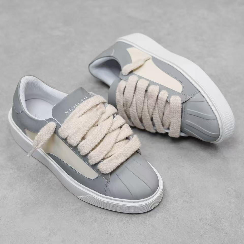 Números zapatos de hombre zapatos casuales skate planas redondas lazos clásicos versátiles skate de cuero
