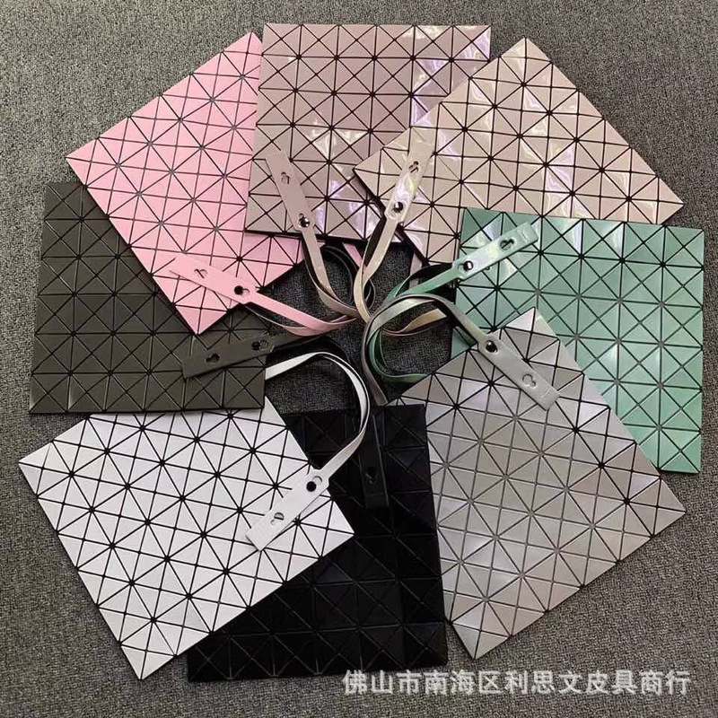 23 New Japanese Original 6-grid Spliced Rhomboid Bag Zhenjin Metal Polarized Series Single Shoulder Hand Crossbody Women's Bag