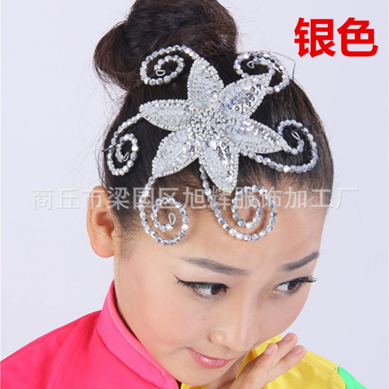 Танцевальный головной убор исполняет новые детские булочки для волос