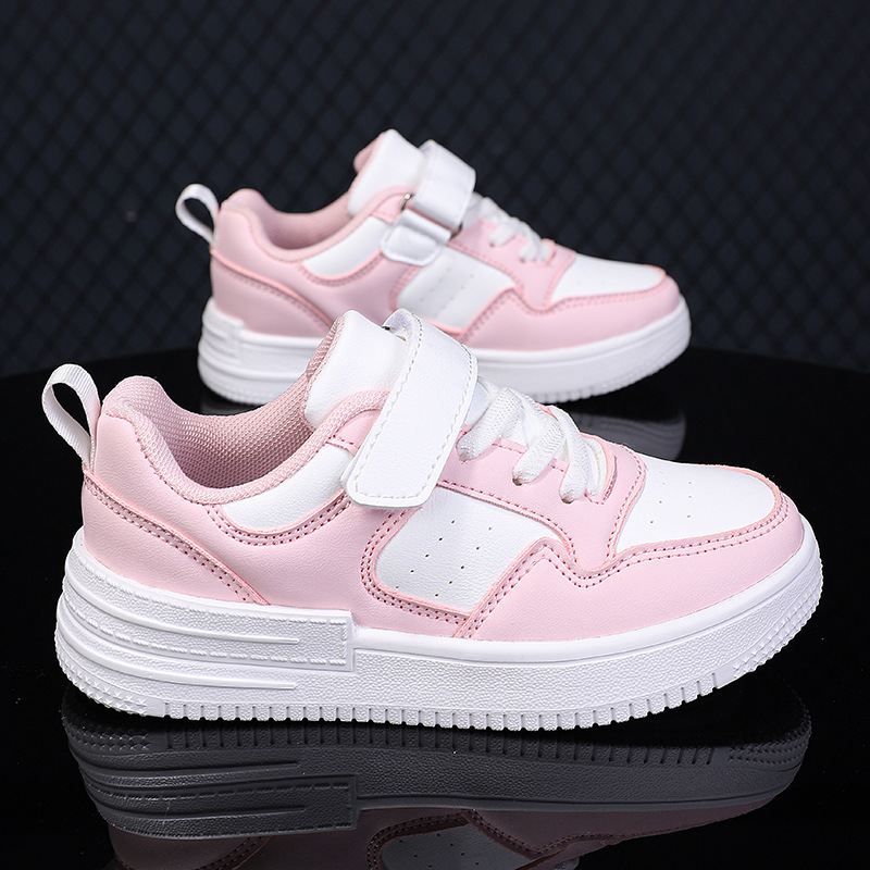 Zapatos blancos para niños 2024 nuevos de cuero impermeables para niños medianos y grandes, zapatillas blancas de caña baja para niños y niñas, zapatos deportivos.