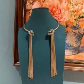 耳钉;首饰套装;项链