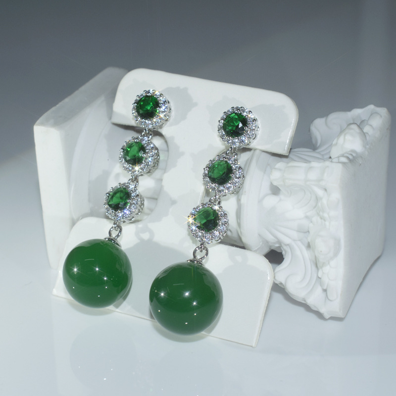 (2개) 하이 퀄리티 라운드 천연 녹색 CHALCEDONY 귀걸이 조커 클래식 녹색 CHALCEDONY 귀걸이 공장 도매 패션 새로운