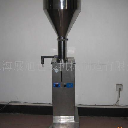 供应液体灌装机,膏体灌装机,气动灌装机