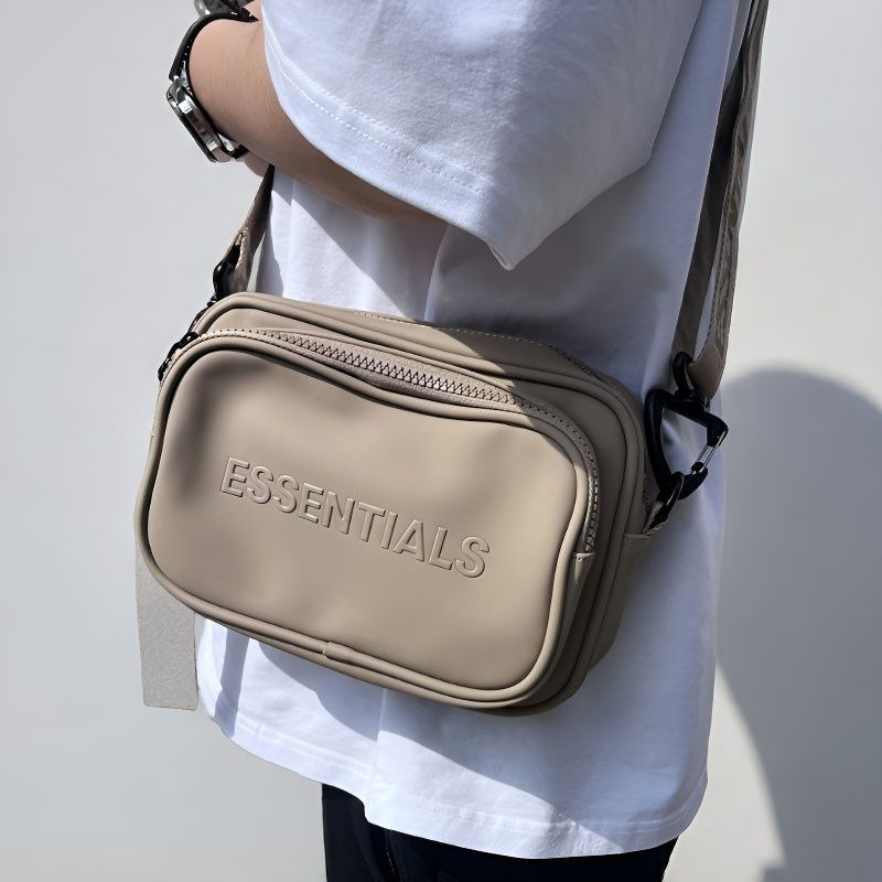 Trendy brand, in-stock single-shoulder bag, large-capacity crossbody bag, versatile for commuting, workwear style, men's chest bag, high-end small square bag Trendy brand, in-stock single-shoulder bag, large-capacity crossbody bag, versatile for commuting, workwear style, men's chest bag, high-end small square bag