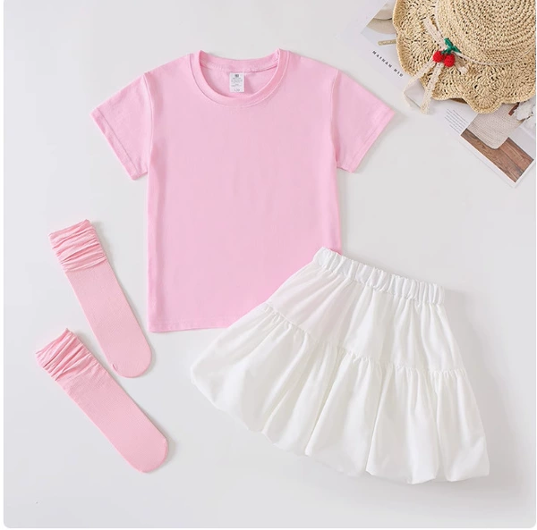 Fuchsia socks, with short sleeve