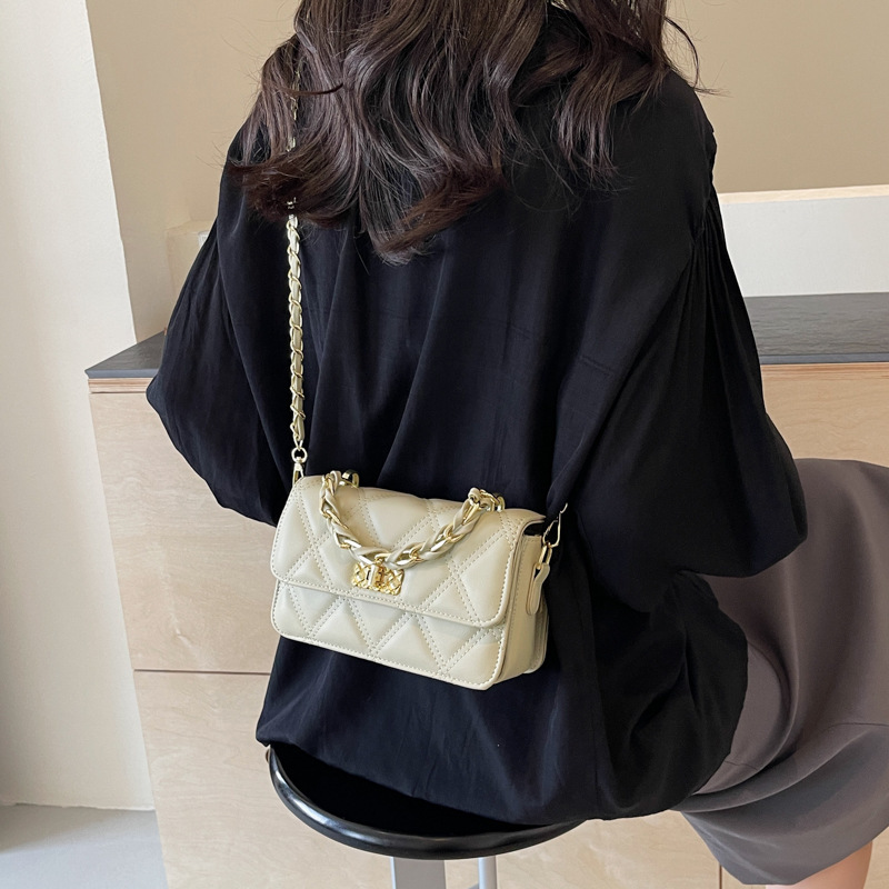 Bolsas de cadena de diamante para mujeres 2025 verano nuevo estilo de moda bolsas de mochilas de alta calidad bolsas cuadradas