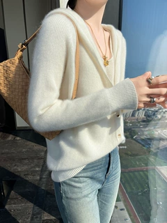 山羊绒针织开衫高密韩版休闲连帽秋冬新款女通勤简约毛衣打底羊毛