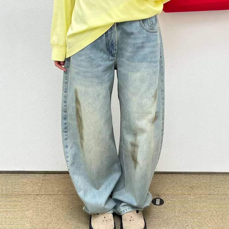 2026 Spring/Summer New Style Niche Design Washed Banana Jeans with Curved Waistband and Distressed Long Pants for Women 2026 Spring/Summer New Style Niche Design Washed Banana Jeans with Curved Waistband and Distressed Long Pants for Women